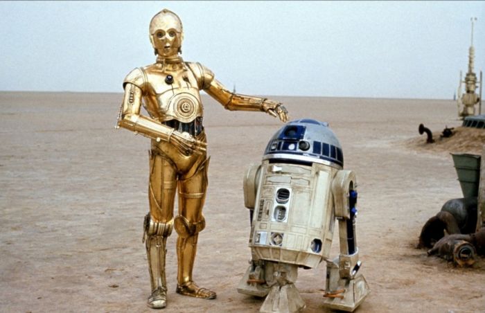 《星球大战》R2D2机器人遭拍卖 神秘买家高价买走_2