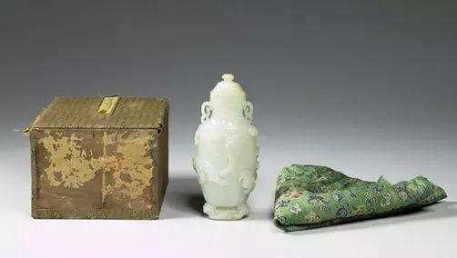 乾隆爷与和田玉