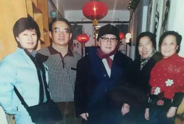 戎马生涯我未曾陪你 赏石之旅咱们牵手同行_QQ截图20170818142248