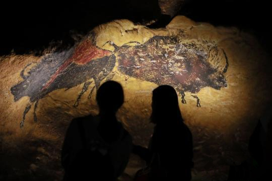 法国拉斯科洞穴壁画复原展首次登陆中国(1)