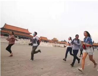 《千里江山图》：中国山水画的一场意外(2)