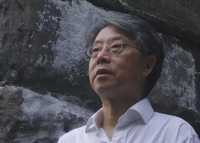 肖戈：“仪式化”恰是苏新平对真实本质的高度观念化(2)