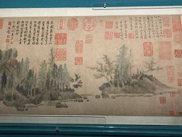 赵伯驹《江山秋色图》接棒《千里江山图》