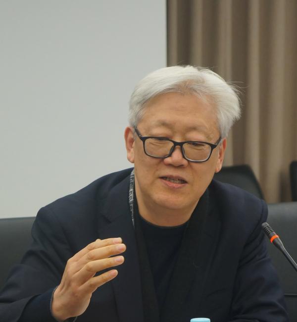 新时代的美术馆要+？