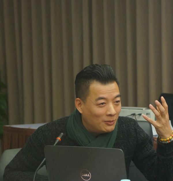 新时代的美术馆要+？