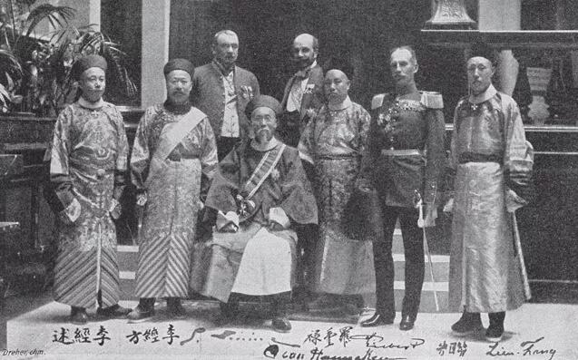 德璀琳、汉纳根与李鸿章合照，柏林，1896年