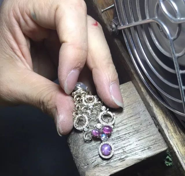 珠宝：何为高级 何为轻奢 何为时尚