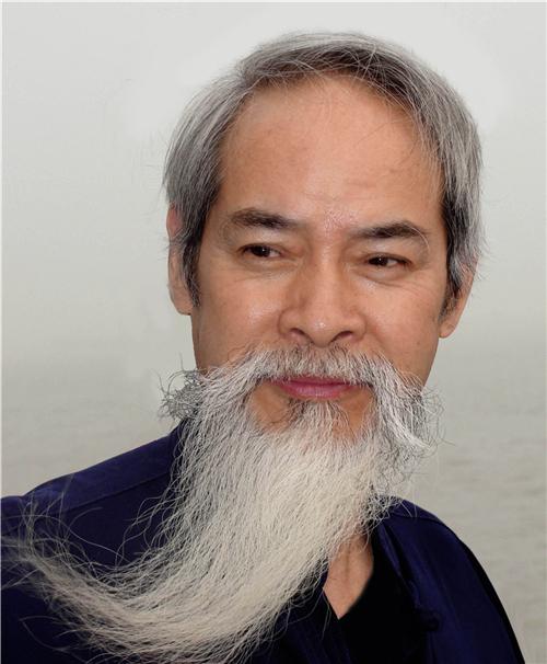 王纯祥青花瓷《千猫瓶》