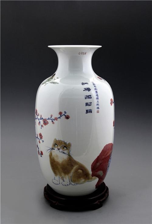 王纯祥青花瓷《千猫瓶》