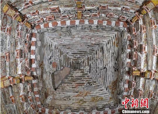 山西发现金代壁画墓 有完整“升天图”