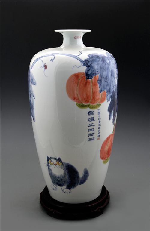 王纯祥青花瓷《千猫瓶》