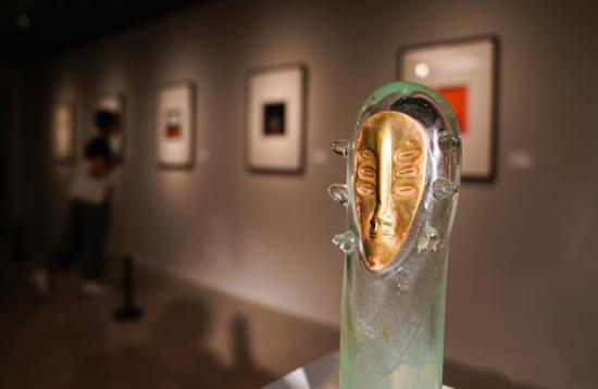 资料图：“匈牙利当代艺术展”现场。