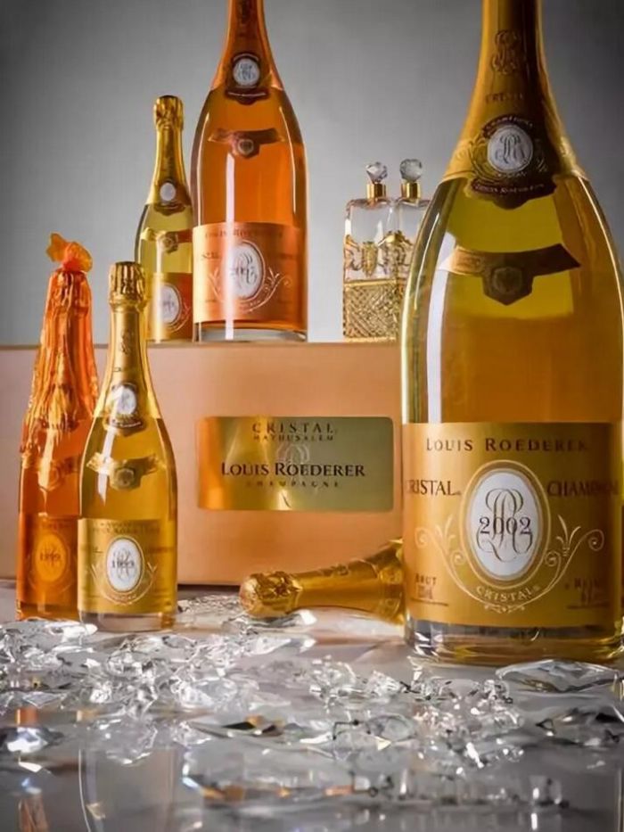 Louis Roederer 2002年，Cristal Brut，1瓶六公升装。