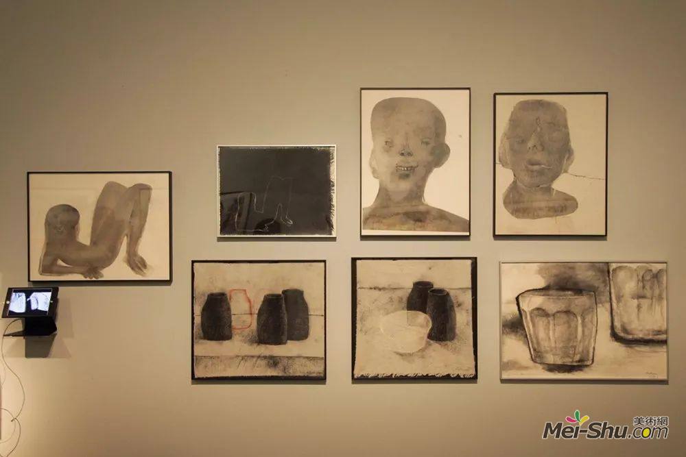 金智姬|《人物系列》|60x50cm 67x50cm 50x40cm
