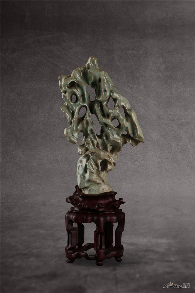 豆青釉文房山子 葛昊翔 紫砂胎，天然绿松石入釉 44×16cm