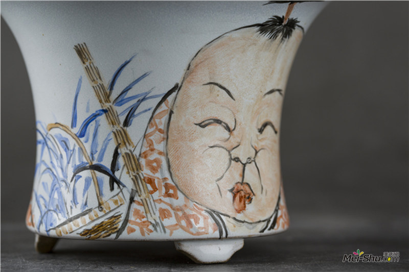 葛昊翔 吴浩合作作品 月白釉翻口蒲盆 紫砂胎，天然南红玛瑙、天然绿松石入釉